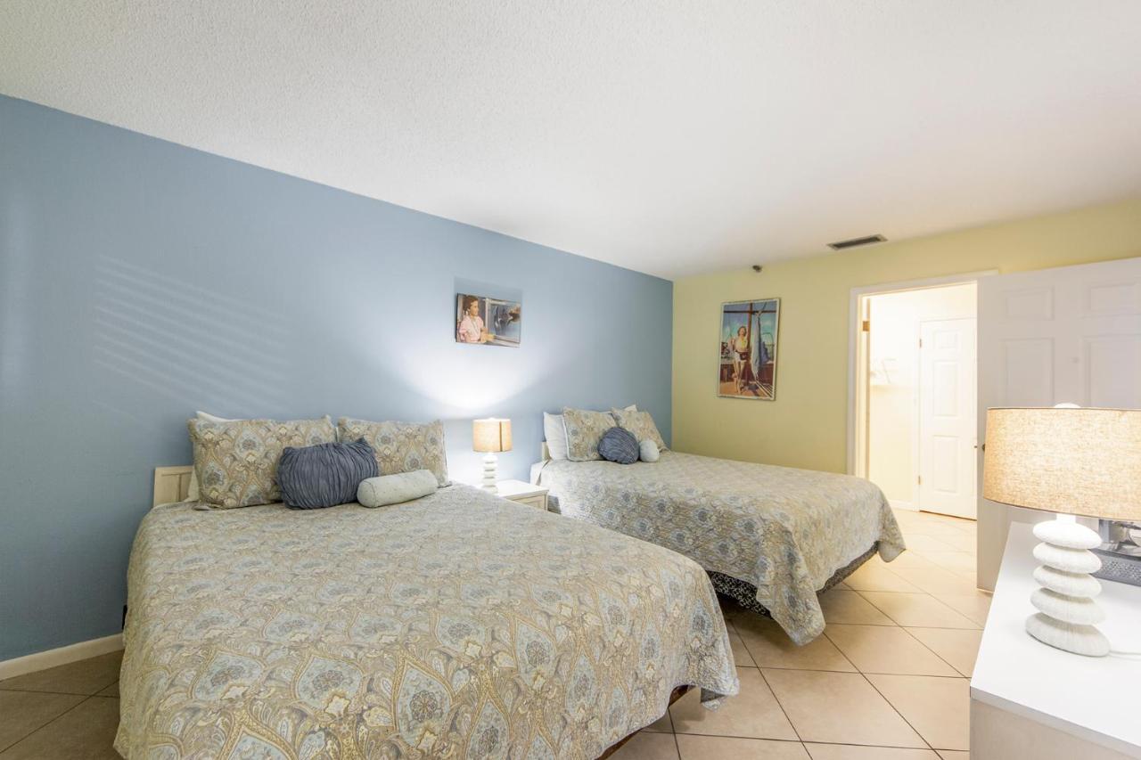 407 Beach Place Condos St. Pete Beach Esterno foto